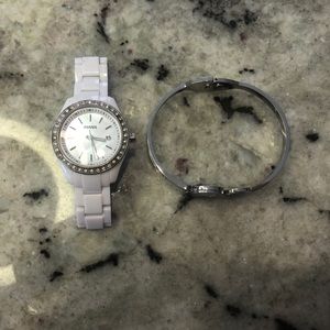 Fossil Watch and Bracelet Bundle